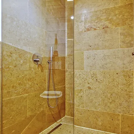 Inloveapartments - Luxury In Alfama Apartmán
